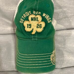 Vtg Detroit Red Wings Face Off Headwear NHL Hat Green Shamrock Clover 1926